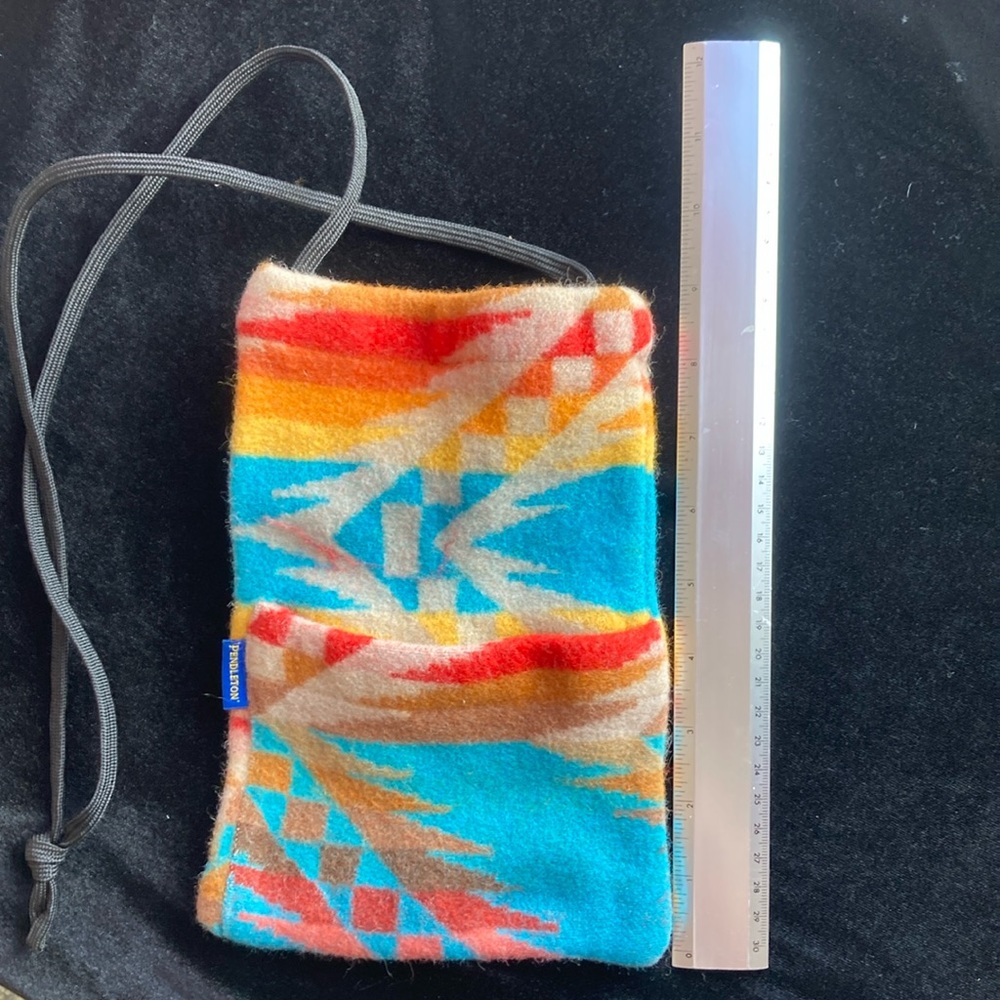 Pendleton pouch - Picture 2 of 6